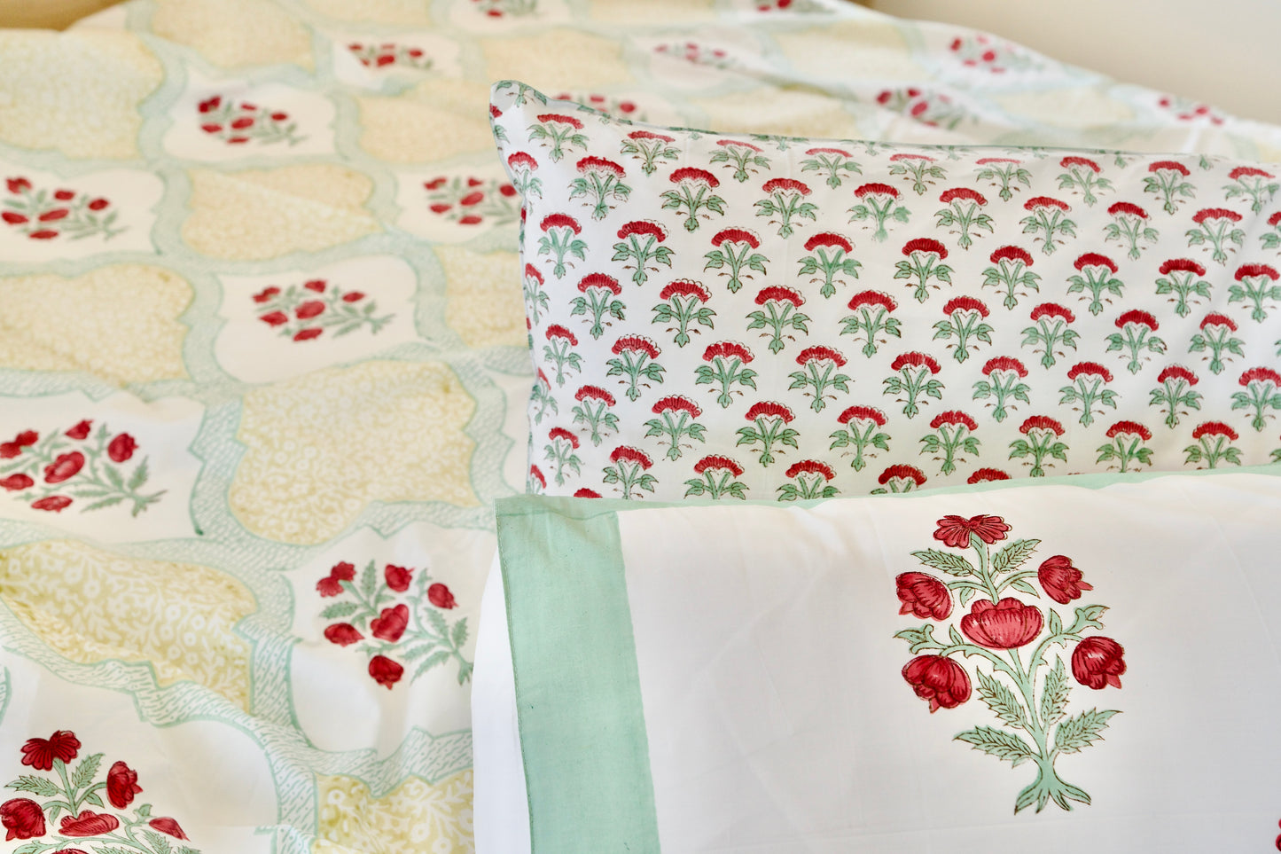 ✨Scarlet Boughs✨