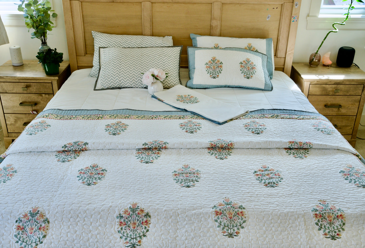 ✨Ornate Bouquet | 6-Piece Organic Cotton Bedsheet & Quilt Set ✨