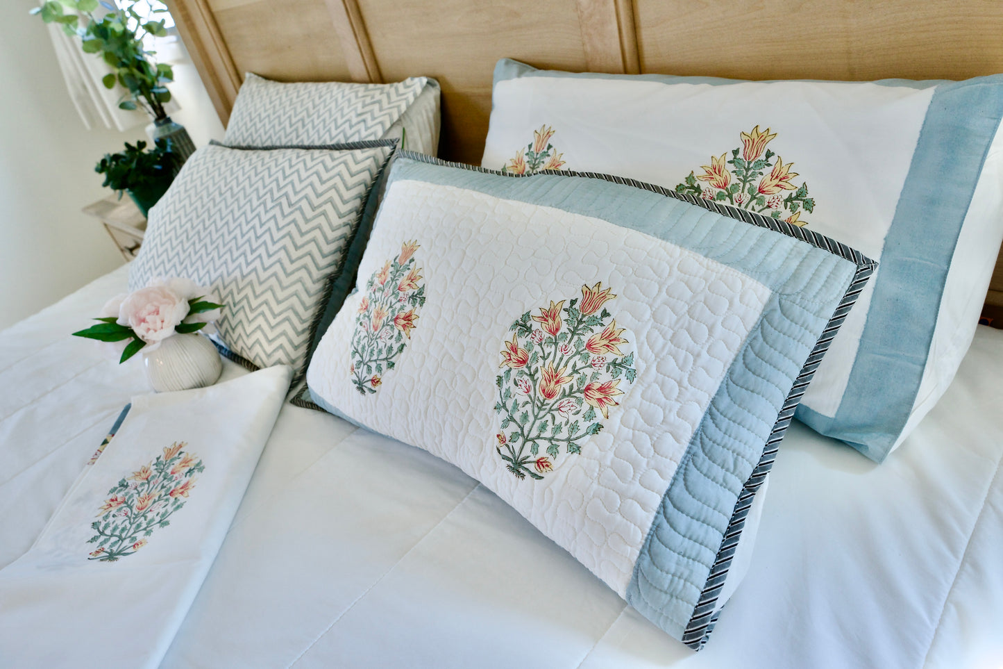 ✨Ornate Bouquet | 6-Piece Organic Cotton Bedsheet & Quilt Set ✨