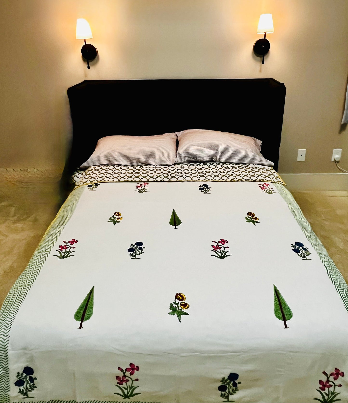 ✨ Meadow Whisper – Twin Quilt ✨